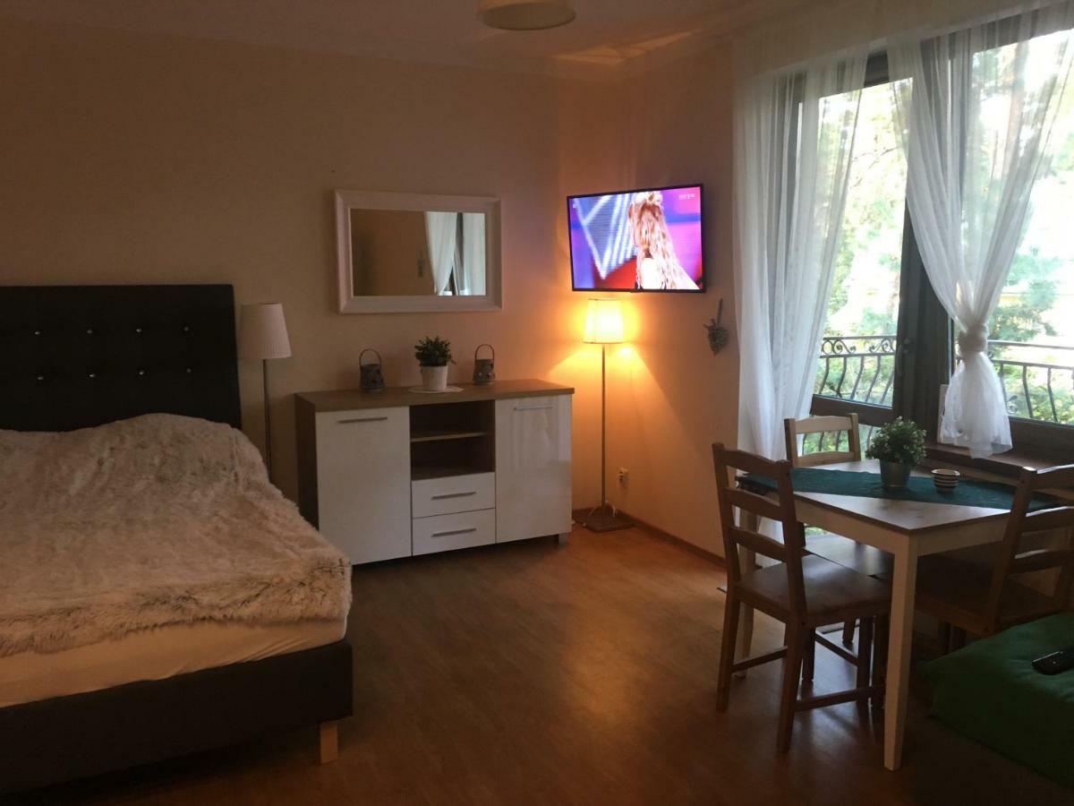Sosnowa Mila - Domy I Apartamenty Pobierowo Exterior foto